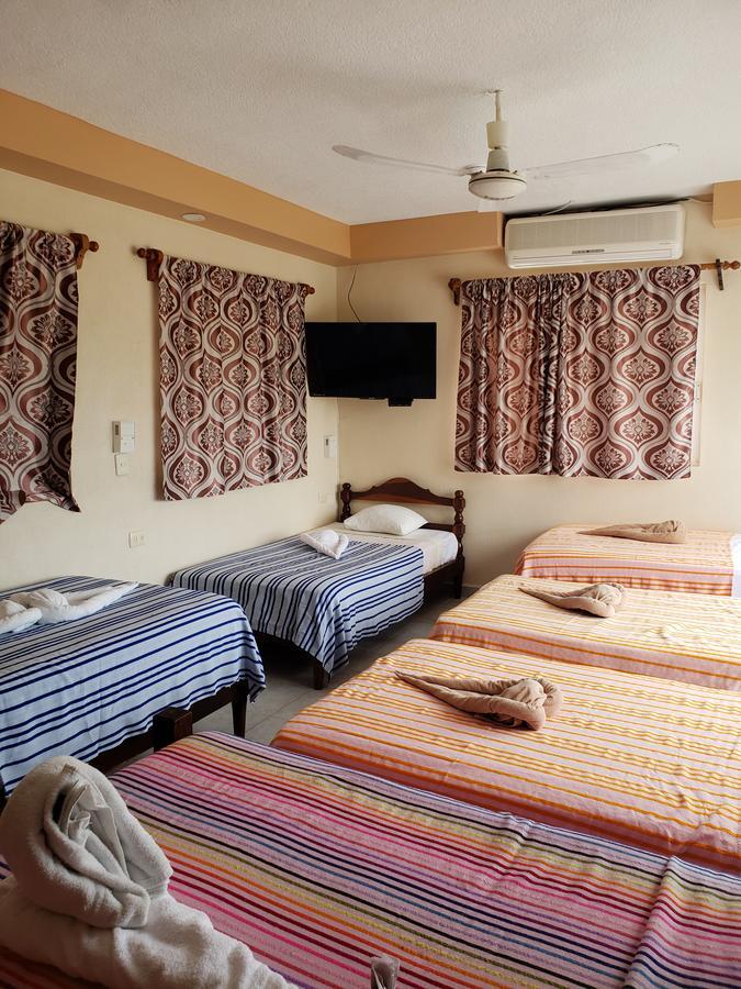 Hotel Cuarto Camino פלאייה דל כרמן מראה חיצוני תמונה
